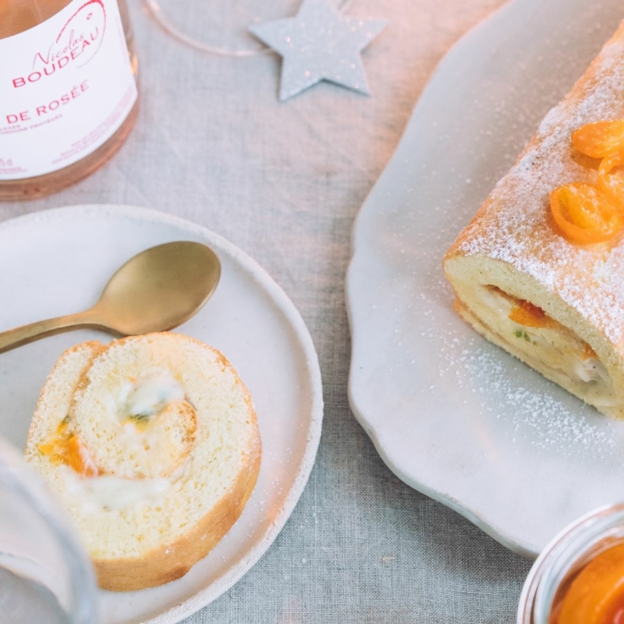 Bûche aux kumquats, fruits de la passion et citron vert