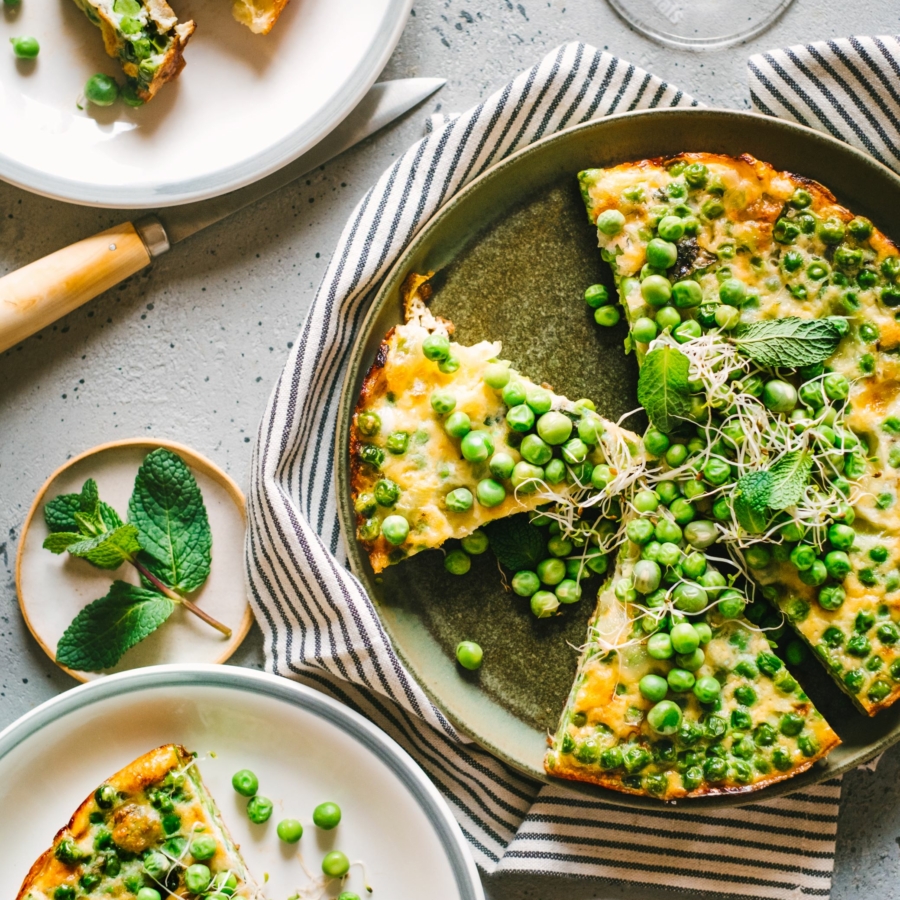 Frittata verte & Fleurie. ©Emma Vernay