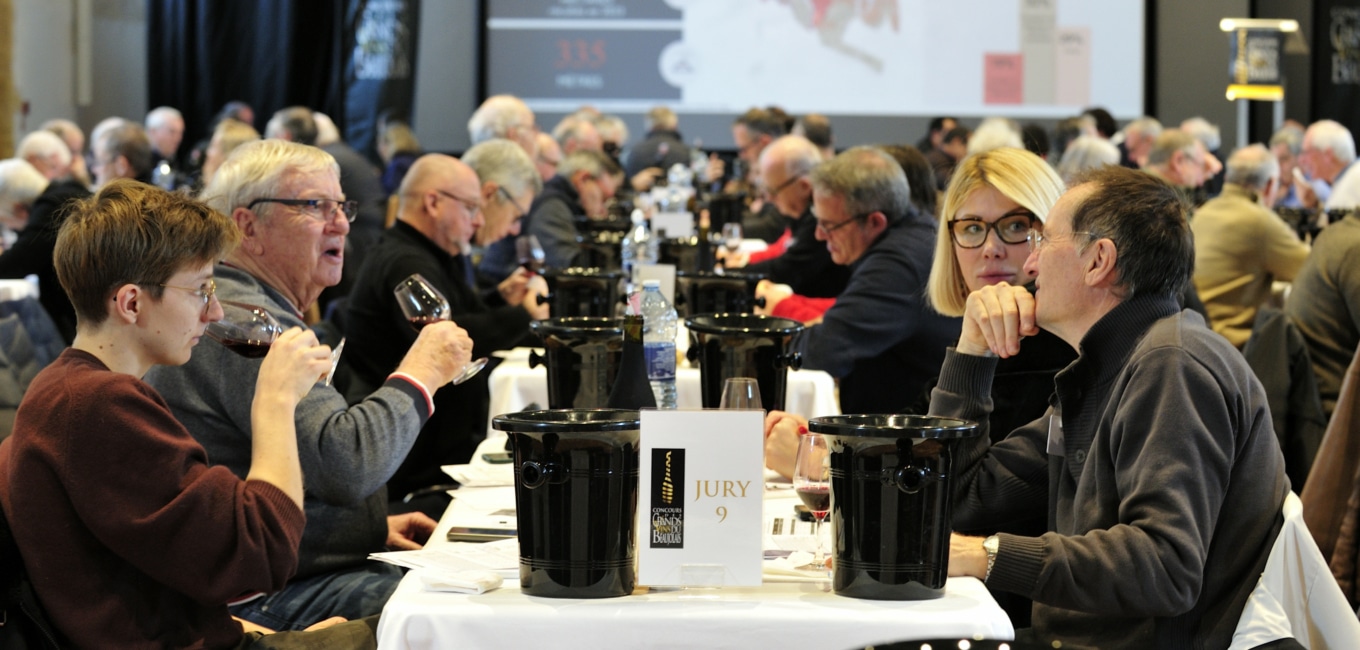 Concours des Grands Vins du Beaujolais : plus de 600 échantillons à départager